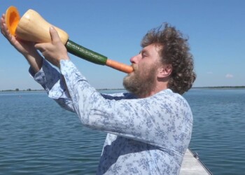 Il governo è passato ufficialmente alla fase «uno, due, tre, casino!»