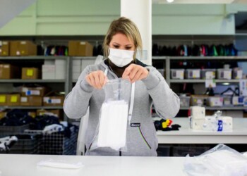 Laboratorio pellicce ora fa mascherine