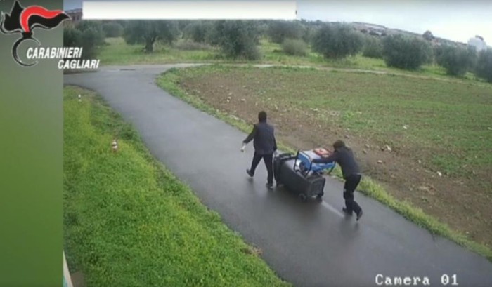 Ladro seriale inchiodato da video