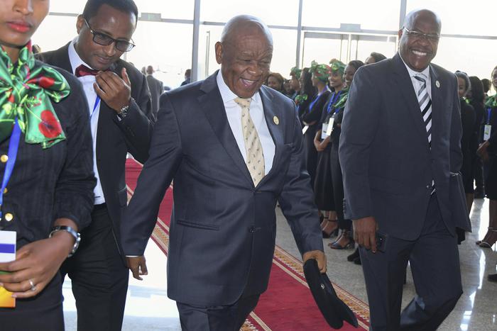 Lesotho: premier schiera l’esercito