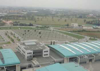 In 10 giorni e 16 mila ore a titolo gratuito è pronto l’ospedale alla Fiera di Bergamo