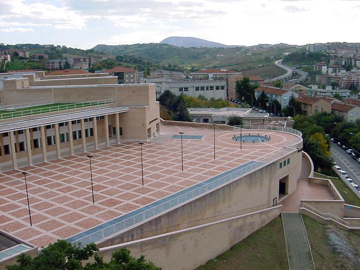 Marche, stop tributi regionali fino 31 luglio