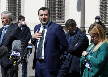Meloni a Conte, più serietà