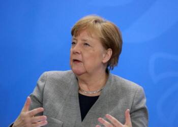 Merkel alla Cdu, eurobond via sbagliata