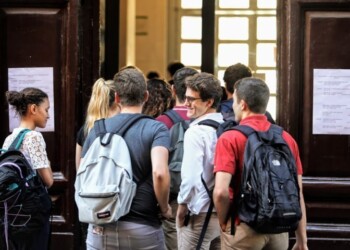 Approvato decreto scuola: Maturità con sola prova orale se non si torna in aula