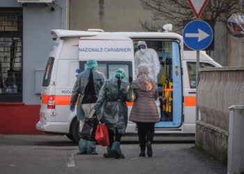 Morte anziani, mancano soldi in famiglie