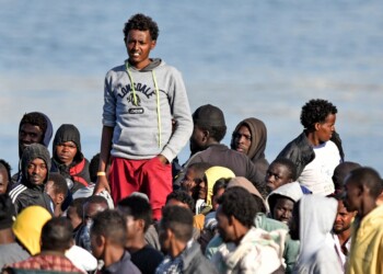 Non solo non ha abolito i decreti sicurezza, sull’immigrazione il governo ha sposato la linea Salvini