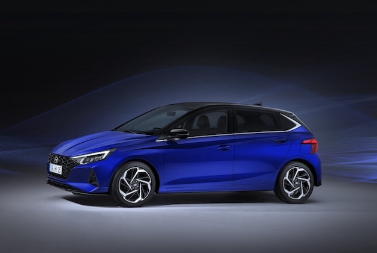 Nuova Hyundai i20: le prime immagini degli interni