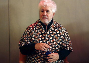 Pedro Almodovar, la quarantena la passo con James Bond