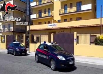 Ruba 2 volte in un negozio, arrestato