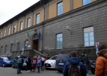 Maturità, una studentessa: “Esame orale sia a scuola”