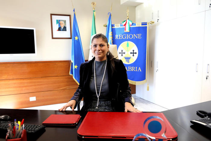 Santelli proroga 4 zone rosse Calabria