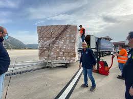 Coronavirus: nuovo volo cargo dalla Cina in Sicilia con Dpi