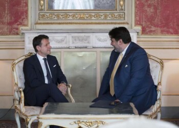 Solinas a Conte, urgente screening diffuso e app