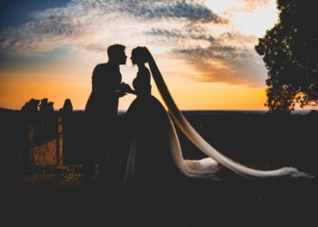 Stop matrimoni, settore in ginocchio