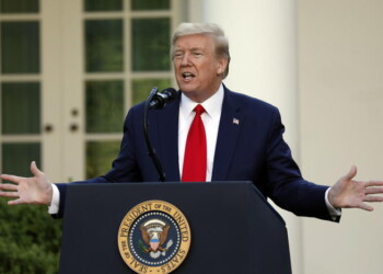 Trump, mai pensato rinvio presidenziali