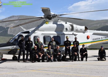 ROCCARASO (AQ) Esercitazione del S.A.G.F. (Soccorso Alpino Guardia di Finanza): simulato un intervento nel comprensorio sciistico Aremogna – Montepratello