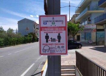A Melissa segnaletica per distanziamento