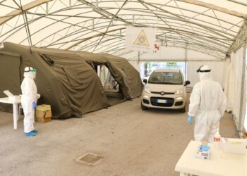 A Villa d’Agri i tamponi si fanno al ‘drive-in’