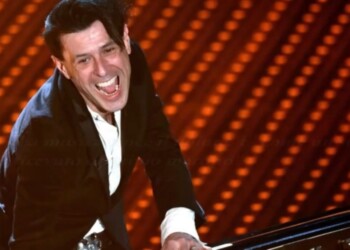 Addio a Ezio Bosso: “Con la musica ho vinto il dolore. Era come un sorriso di primo mattino”