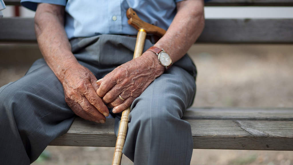 Una soluzione finale per gli anziani? Il nuovo incubo dell’Europa