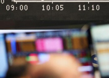 Borsa: Milano allunga a +1,8%, più forte d’Europa