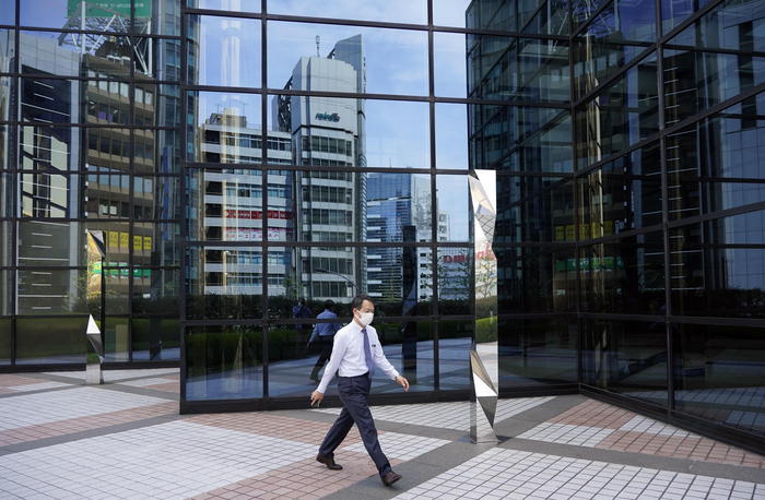 Borsa: Tokyo, apertura in calo (-0,77%)