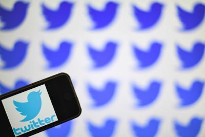 Botteri, Twitter contro Hunziker e Striscia