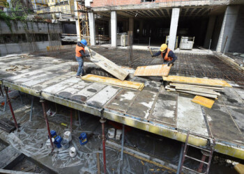 Caporalato nell’edilizia, 11 arresti