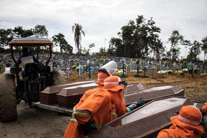 Coronavirus: oltre 240.000 morti mondo