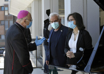 Coronavirus: vescovo Ancona, grazie a sanitari Ospedali Riuniti