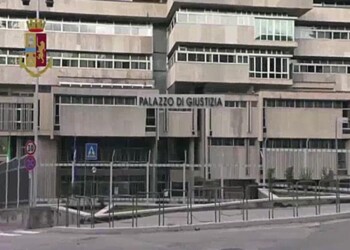 Estorsione a operai centro oli della Total, un arresto