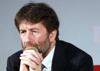 Fase 2, Franceschini: “Con dl rilancio 4 mld per turismo e 1 per cultura” 