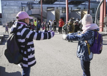 Fase 2: M5s-Rc, confusa corsa a riapertura anticipata scuola