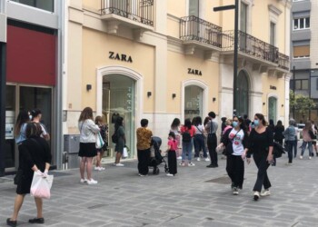 Fase 2: Puglia riparte,in coda per negozi ‘Ci siete mancati’