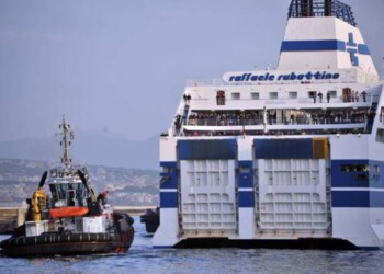 Fase2: Mit, aperto collegamento mare con Sicilia e aereo Isole