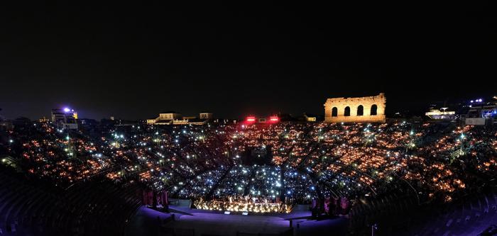 Festival Arena Verona rinviato al 2021