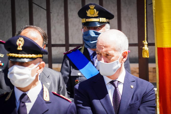 Gabrielli, violenza inammissibile