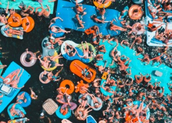 Il fallimento tragicomico del governo Conte e l’articolo 120 della Costituzione