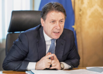 Il modello italiano, storia della favola populista del governo Conte