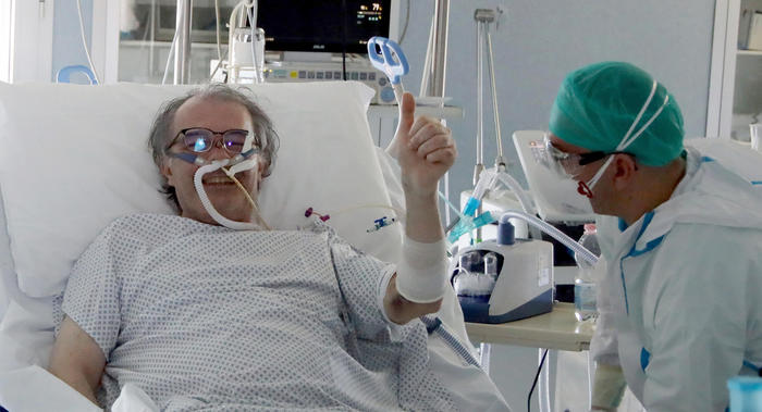 In Lombardia prosegue calo decessi, +42