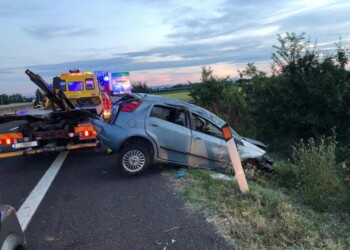Incidente stradale in A13, un morto e quattro feriti