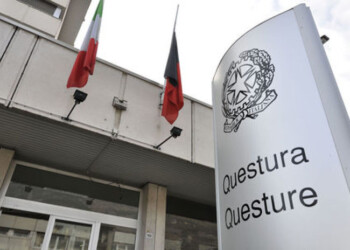 Inseguimento su auto rubata, due bloccati dalla squadra mobile