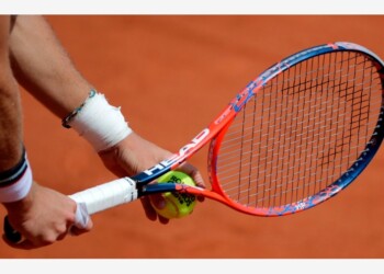 La Federtennis riapre da lunedì 4 maggio: “Ecco chi potrà tornare ad allenarsi”