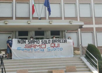 Migranti:Assemblea antirazzista,sì a sanatoria generalizzata