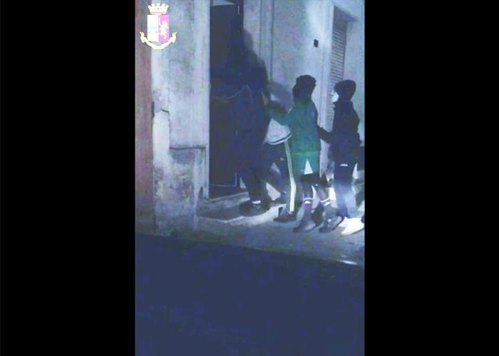 Pestato a morte, chiesti 20 anni per tre