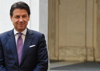 Più digitalizzazione e meno burocrazia. Il piano di Giuseppe Conte per organizzare la ripresa