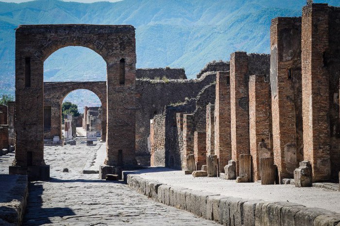 Pompei: fase 2, passeggiate in città antica ma senza domus