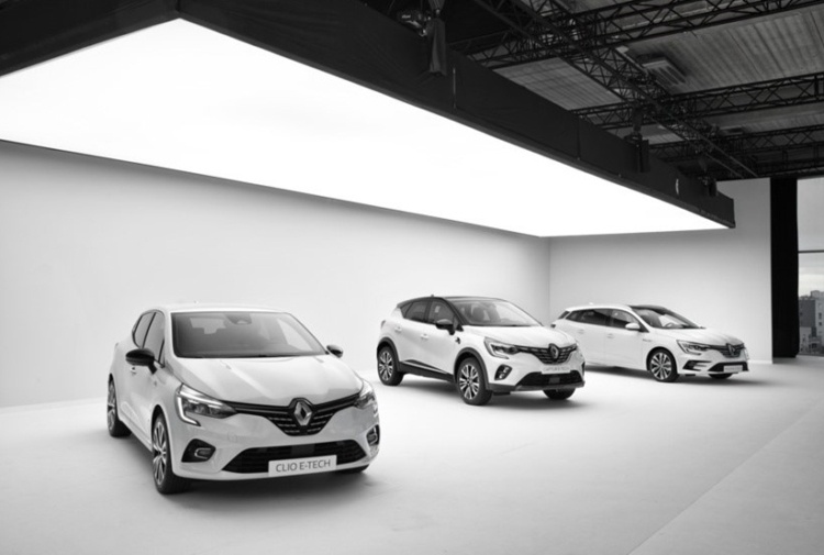 Renault: finalmente si riparte