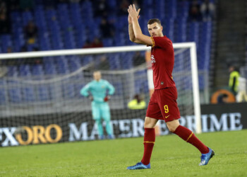 Roma: riapre Trigoria, visite per Dzeko e portieri